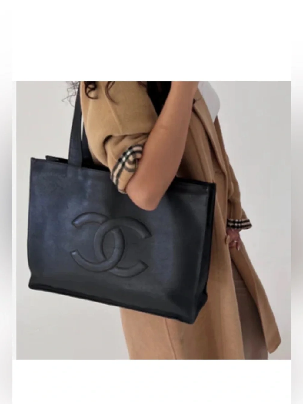 CHANEL authentic black caviar leather large tote bag gold CC